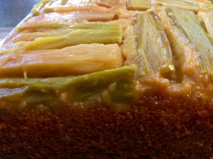 Upside down rhubarb cake 