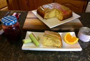 Upside down rhubarb cake