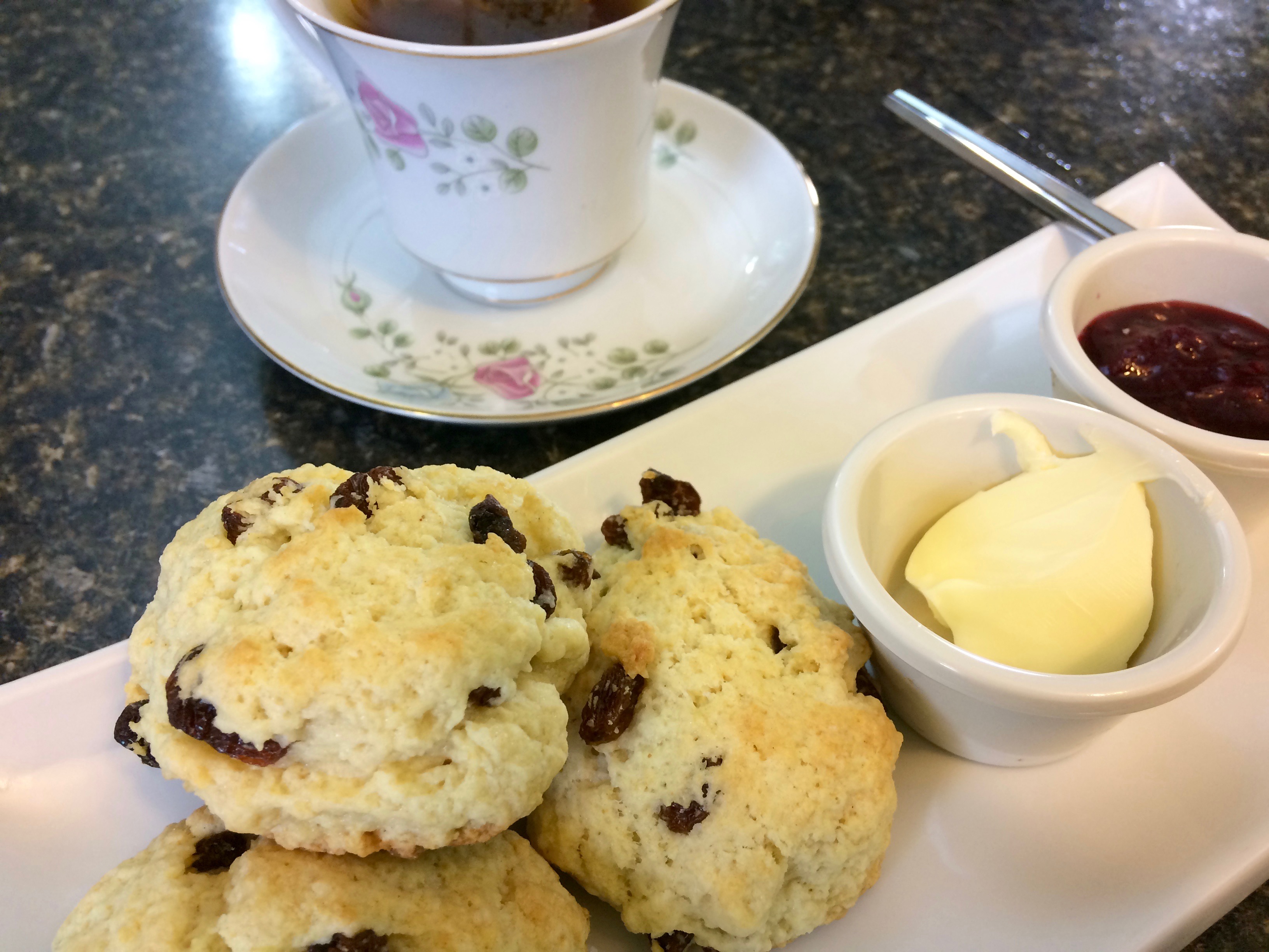 Raisin Tea Buns - Traditional Newfoundland - Bonita's Kitchen