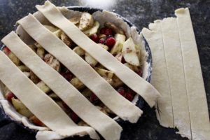 APPLE - CRANBERRY Deep Dish Pie