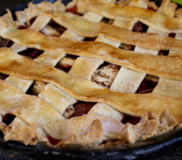 APPLE - CRANBERRY Deep Dish Pie