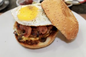 BREAKFAST BURGER