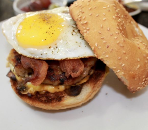 BREAKFAST BURGER