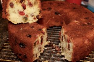 LIGHT FRUIT CAKE