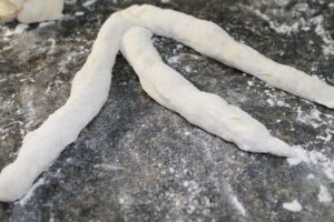 BRAIDED BREADSTICKS