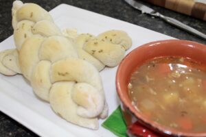 BRAIDED BREADSTICKS