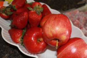 APPLE STRAWBERRY TART