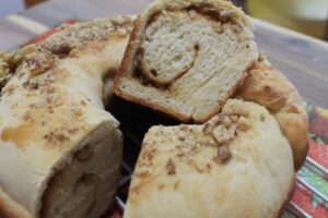 HONEY BREAD RING