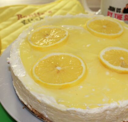 LEMON CHEESE CAKE