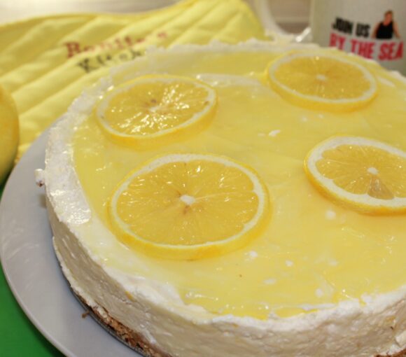 LEMON CHEESE CAKE