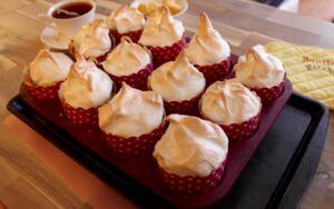 LEMON MERINGUE MUFFINS