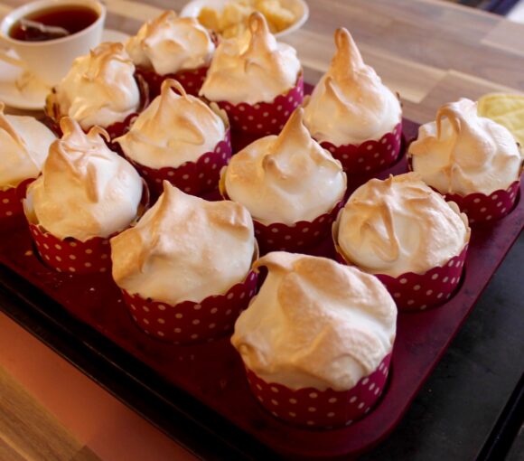 LEMON MERINGUE MUFFINS