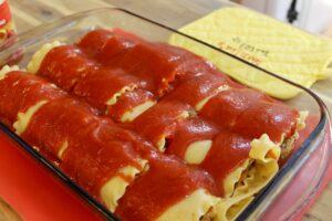 LASAGNA ROLL-UPS