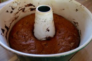 APPLE SAUCE CAKE