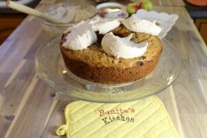 APPLE SAUCE CAKE