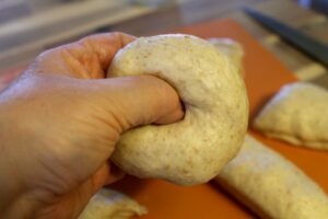 PLAIN BAGELS