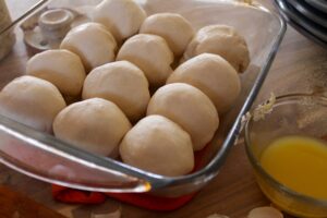 Garlic Butter and Cheese Bread Rolls!