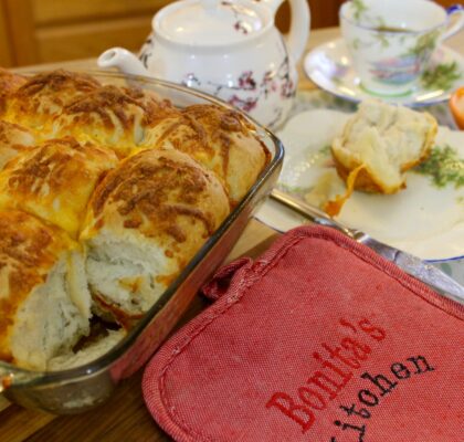 Garlic Butter and Cheese Bread Rolls