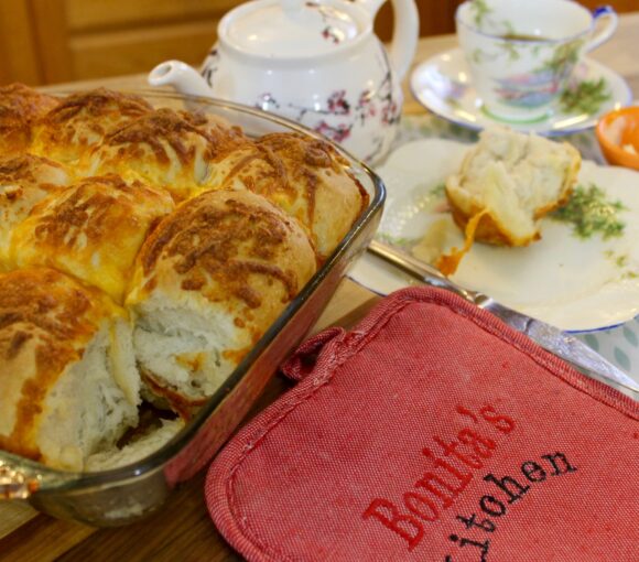 Garlic Butter and Cheese Bread Rolls