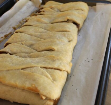 APPLE PASTRY BRAID