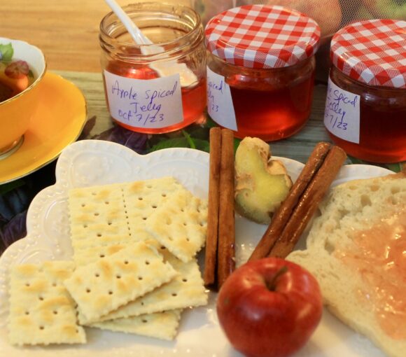 APPLE SPICED JELLY