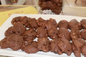 Chocolate Walnut Cookies