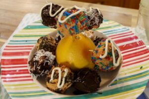 CAKE POPS