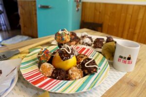 CAKE POPS