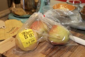 Cinnamon Apple Pastries