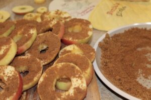 Cinnamon Apple Pastries