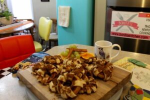 Cinnamon Apple Pastries