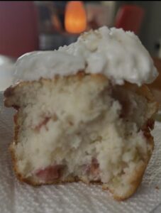 Streusel Rhubarb Muffins